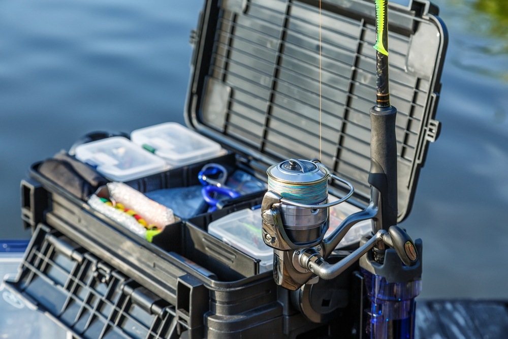 HOW TO PROPERLY CLEAN AND STORE YOUR FISHING GEAR AFTER A DAY ON THE WATER